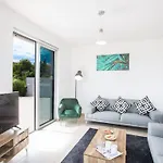 Villa Gold,brand New, Luxury 5bdr With Private Pool