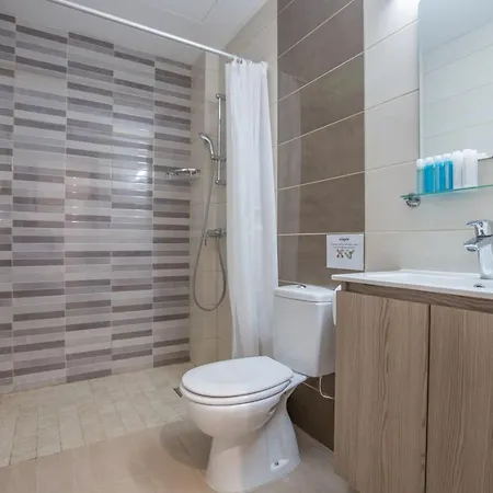 Gold,brand New, Luxury 5bdr With Private Pool Sea Views *