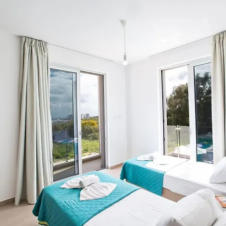 Gold,brand New, Luxury 5bdr With Private Pool Sea Views