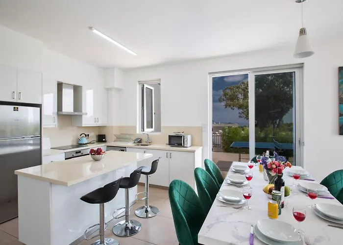 Gold,brand New, Luxury 5bdr With Private Pool Vila Protaras